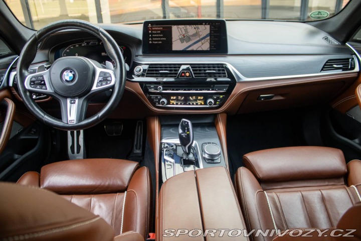 BMW 5 530d xDrive M Sport mHEV 2021