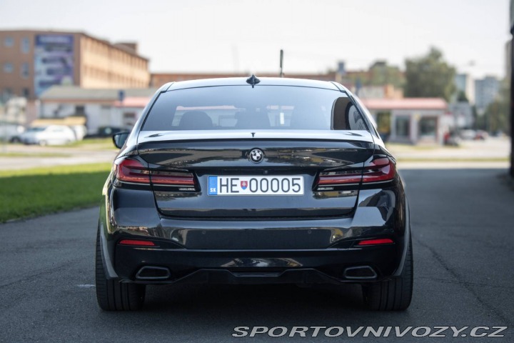 BMW 5 530d xDrive M Sport mHEV 2021