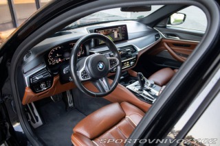 BMW 5 530d xDrive M Sport mHEV 2021