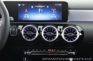 Mercedes-Benz A A 250 e, AMG LINE 2025