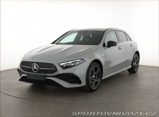 Mercedes-Benz A A 250 e, AMG LINE 2025