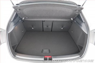 Mercedes-Benz A A 250 e, AMG LINE 2025