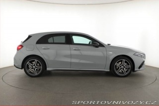 Mercedes-Benz A A 250 e, AMG LINE 2025