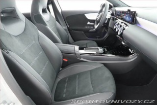 Mercedes-Benz A A 250 e, AMG LINE 2025