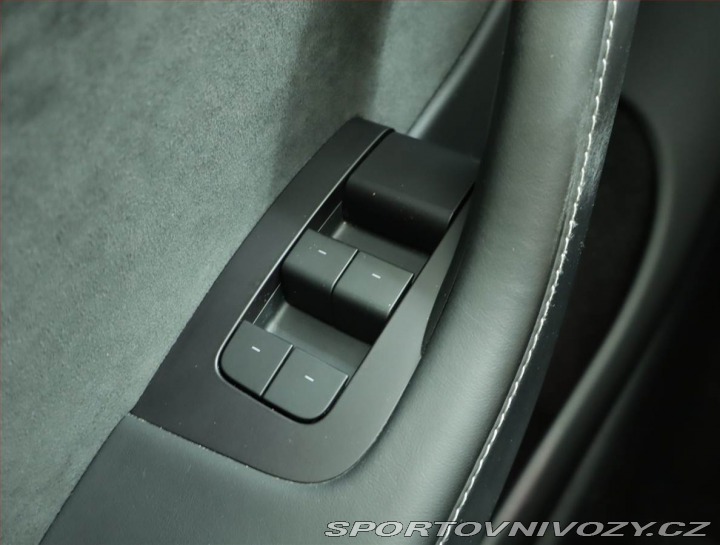 Tesla Model Y Long Range AWD 79kWh, SoH 2023
