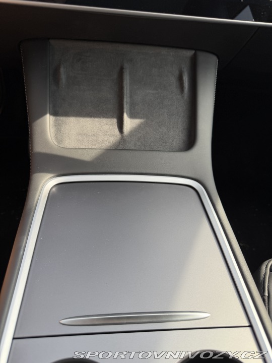 Tesla Model Y Long Range AWD 2021