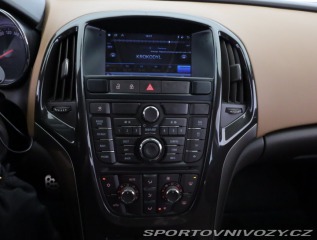 Opel Astra 2.0 CDTI 2013