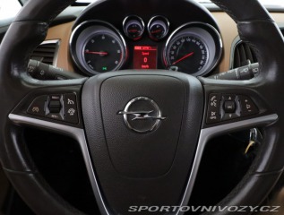Opel Astra 2.0 CDTI 2013