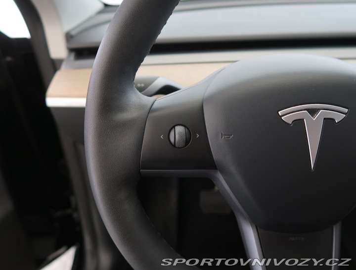 Tesla Model Y Long Range AWD 79kWh 2023