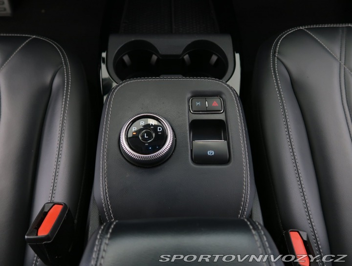 Ford Mustang Mach-E Standard Range RW 2021