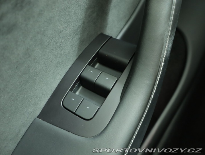Tesla Model Y Long Range AWD 79kWh 2023