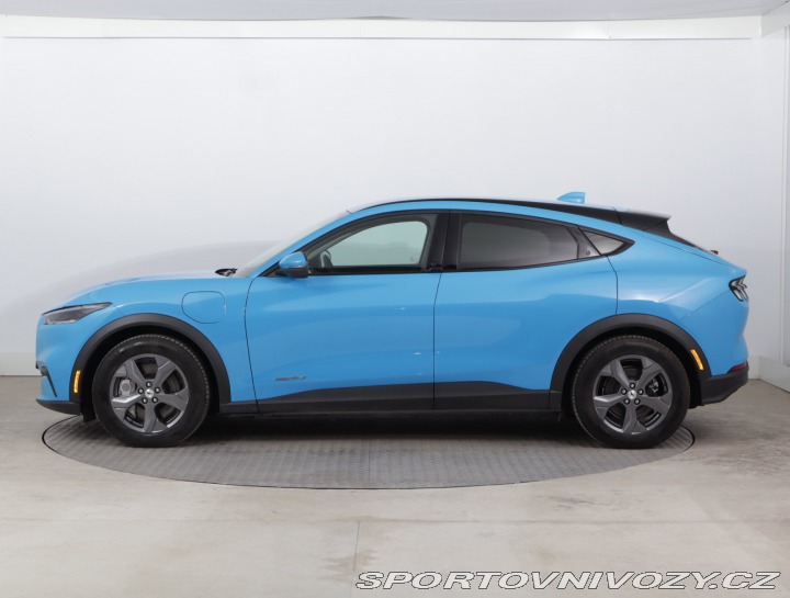 Ford Mustang Mach-E Standard Range RW 2024