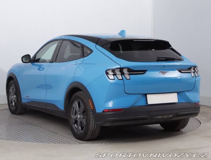 Ford Mustang Mach-E Standard Range RW 2024