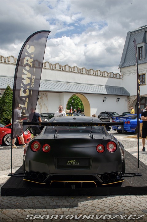 Nissan GT-R Liberty Walk 2010