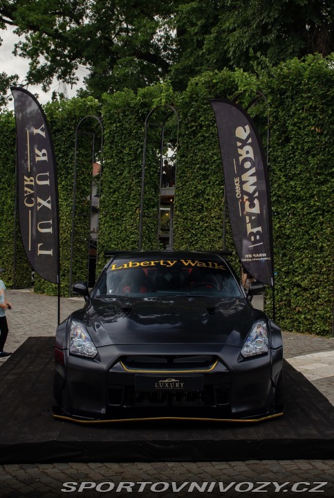 Nissan GT-R Liberty Walk 2010
