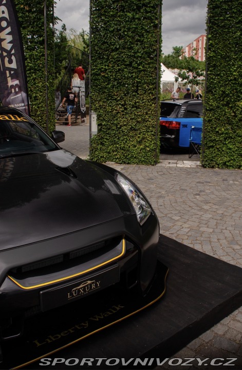 Nissan GT-R Liberty Walk 2010