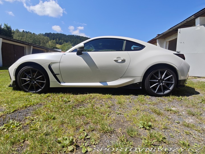 Subaru BRZ 2024