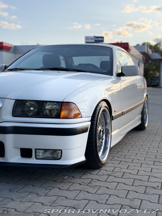 BMW 3 328i 1996