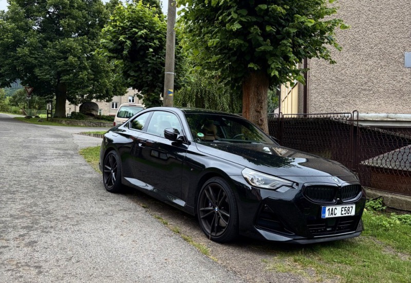BMW 2 M240i