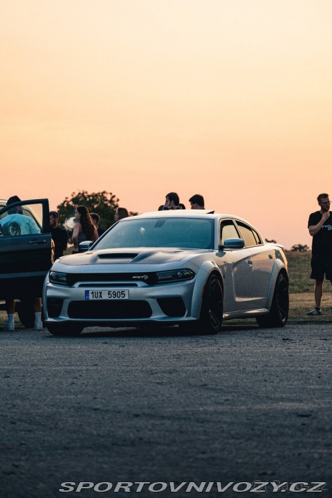 Dodge Charger Widebody hellcat 2021