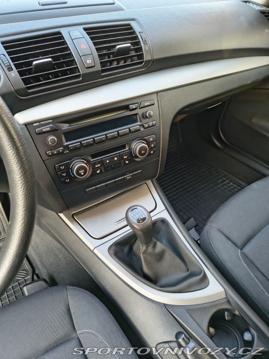 BMW 1 118i 2010