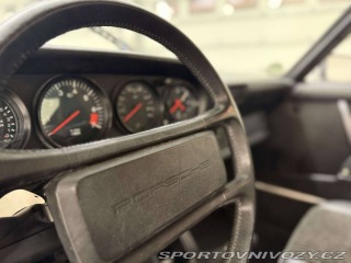 Porsche 911 Carrera 1984