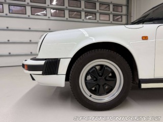 Porsche 911 Carrera 1984