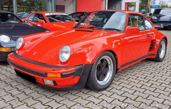 Porsche 911 (911) 1989