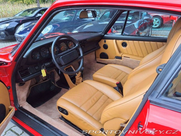 Porsche 911 (911) 1989