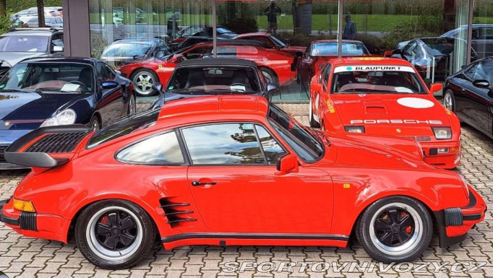 Porsche 911 (911) 1989