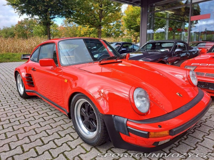 Porsche 911 (911) 1989