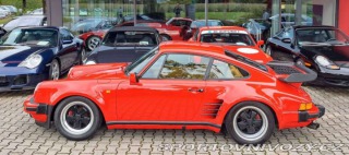 Porsche 911 (911) 1989