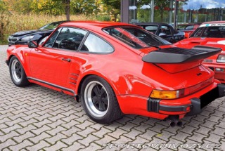 Porsche 911 (911) 1989