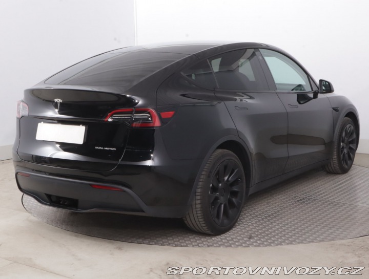 Tesla Model Y Long Range AWD 79kWh 2023