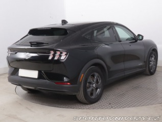 Ford Mustang Mach-E Standard Range RW 2021