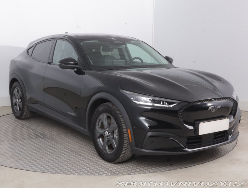 Ford Mustang Mach-E Standard Range RW