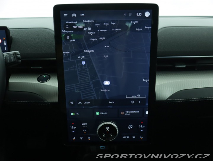 Ford Mustang Mach-E Standard Range RW 2021