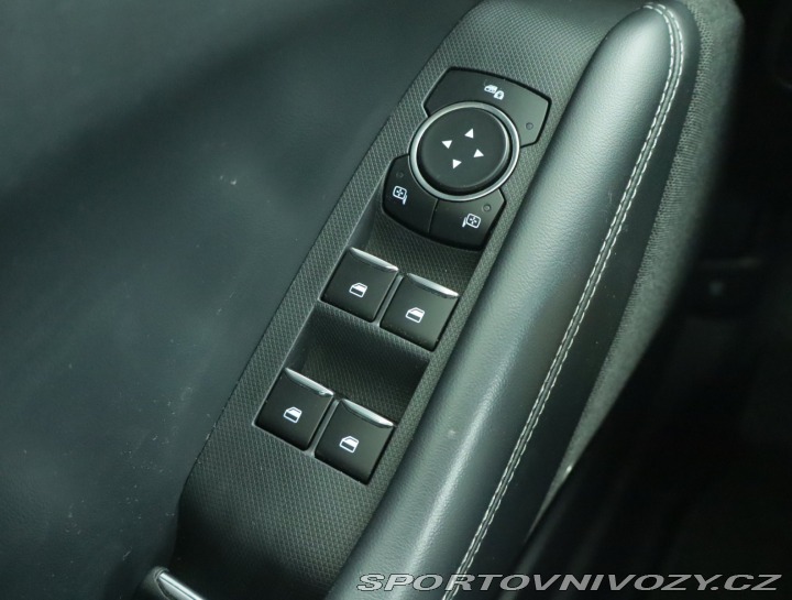 Ford Mustang Mach-E Standard Range RW 2021