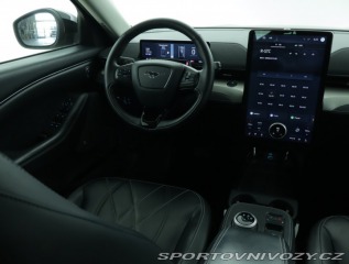 Ford Mustang Mach-E Standard Range RW 2021