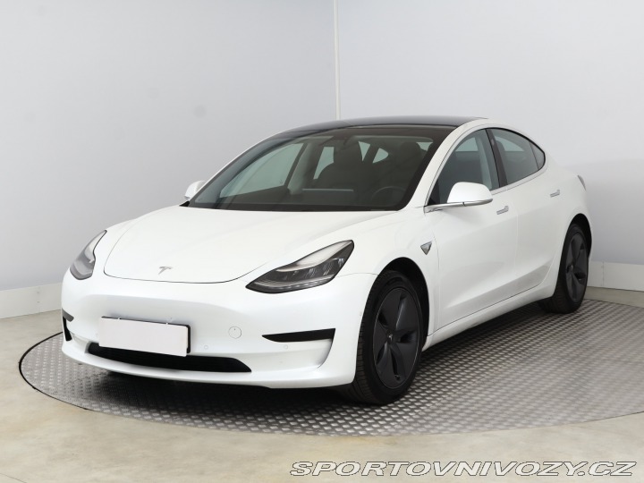 Tesla Model 3 Std Range Plus 52kWh 2019