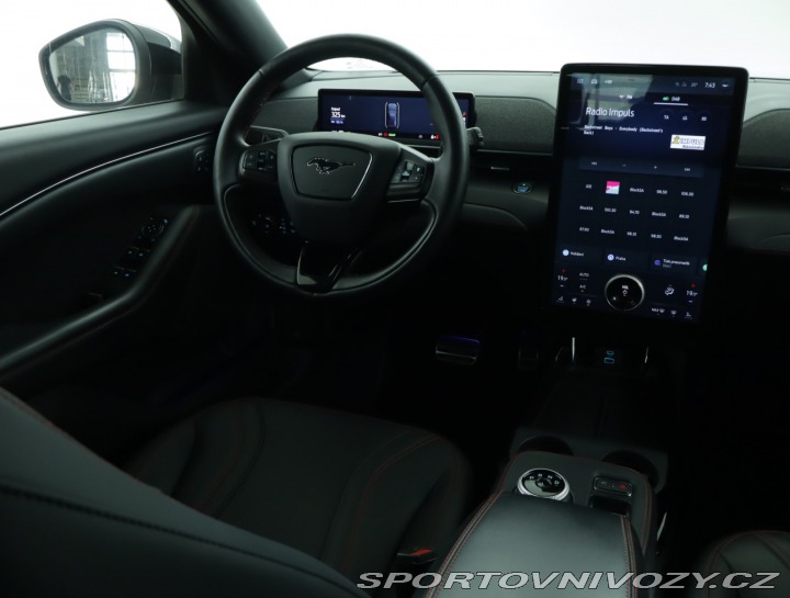 Ford Mustang Mach-E Standard Range AW 2021