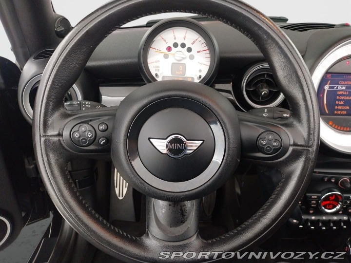 Mini Cooper Cooper SD 2011
