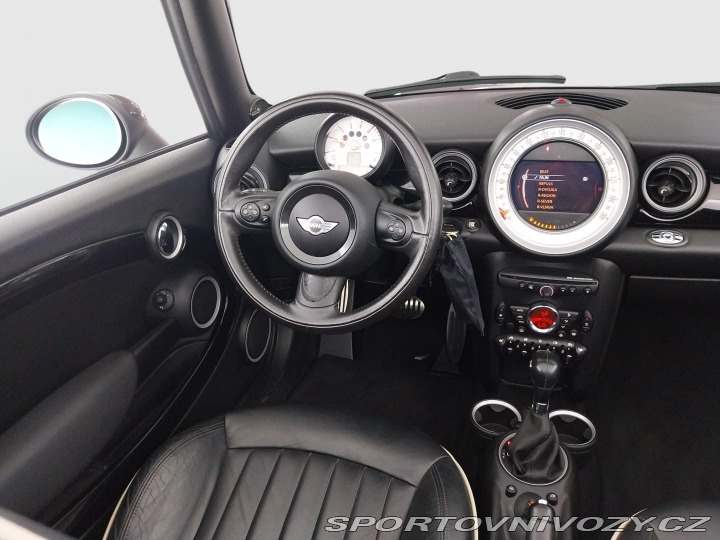 Mini Cooper Cooper SD 2011