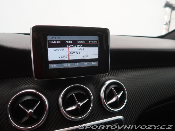 Mercedes-Benz A AMG line A 200 CDI 2013