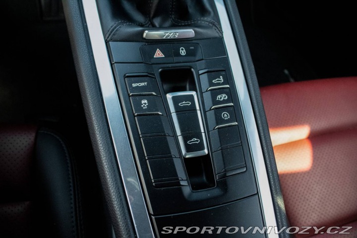 Porsche Boxster 718, 220kW (2017) / AJ N 2017