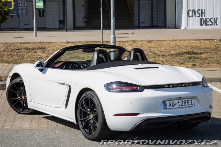 Porsche Boxster 718, 220kW (2017) / AJ N 2017