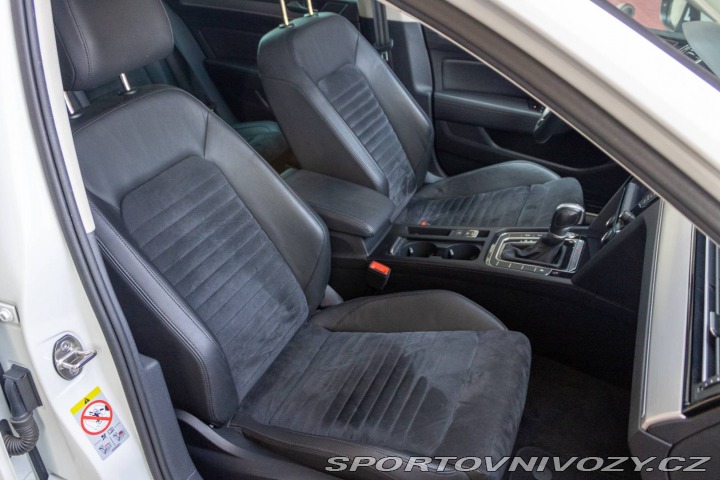 Volkswagen Ostatní modely Passat Variant Variant  2.0 BiTDI 240k B 2017
