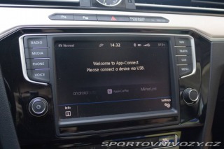 Volkswagen Ostatní modely Passat Variant Variant 2.0 BiTDI 240k B 2017