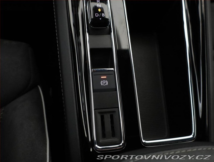 Škoda Enyaq iV 80x (82 kWh), SoH 95% 2023