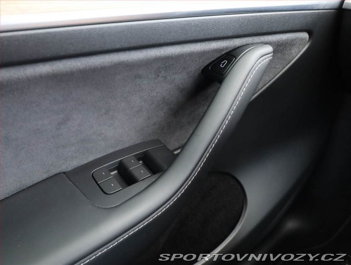 Tesla Model Y Long Range AWD 79kWh, SoH 2022